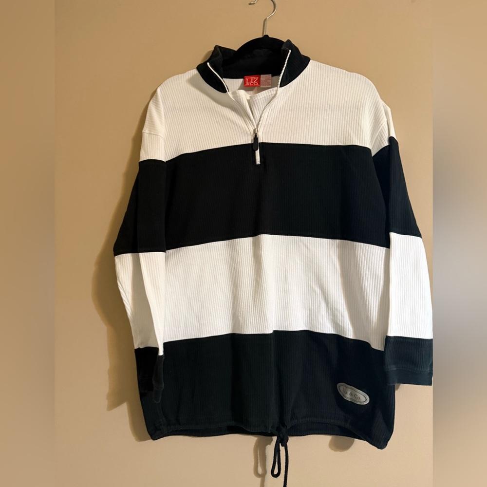 Liz & Co (Liz Claiborne) - Black & white stripe sweatshirt comfy small cotton
